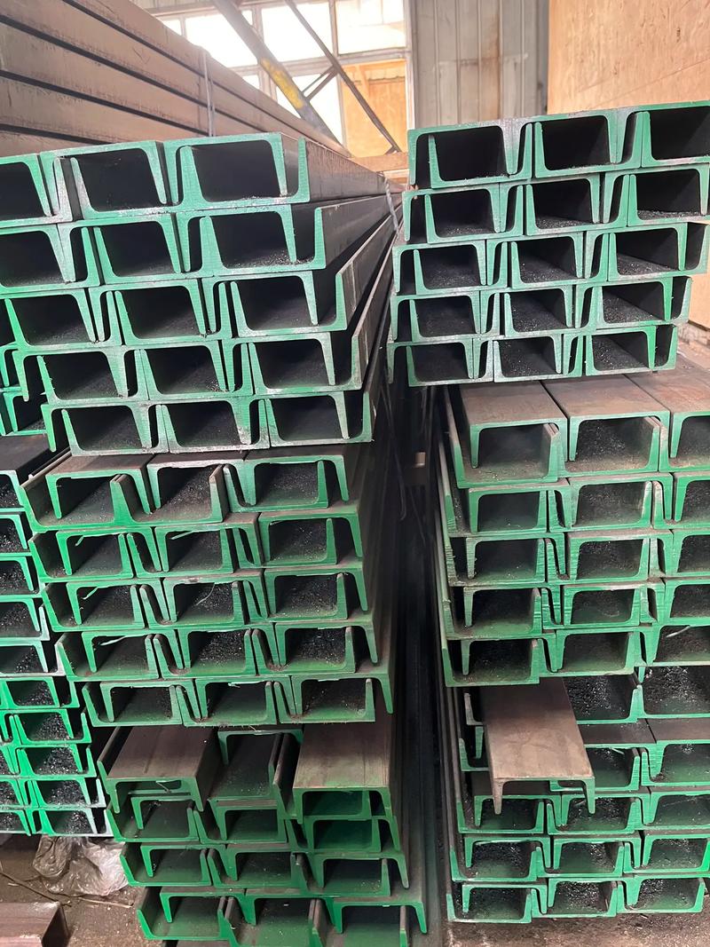 富顺幕墙槽钢插芯